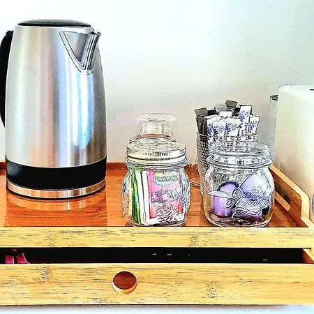 Rum i privatbostad Edam, Garden With Private Entrance And Rural View