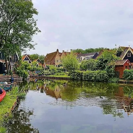 Edam, Garden With Private Entrance And Rural View * Edam